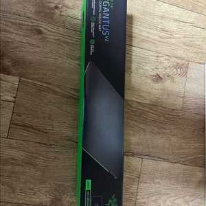 레이저 기간투스v2 미개봉 판매합니다