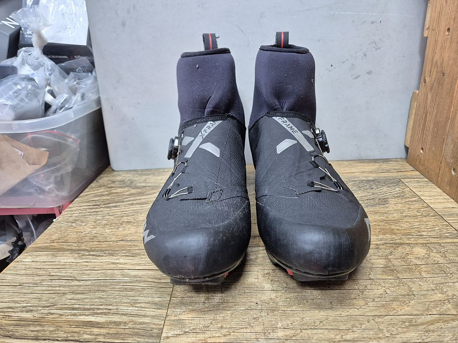 노스웨이브 익스트림 XCM GTX겨울신발275--0