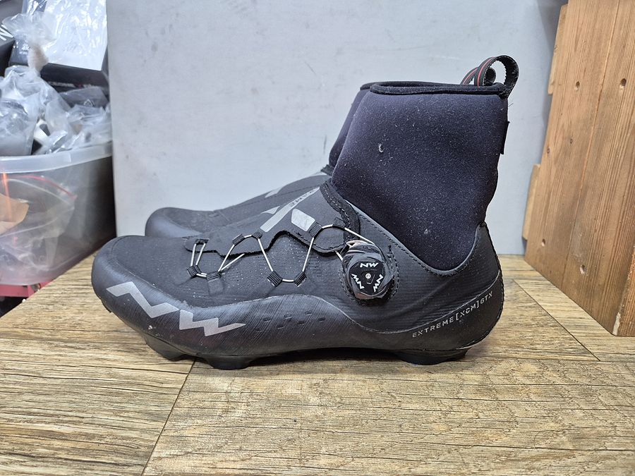 노스웨이브 익스트림 XCM GTX겨울신발275--3