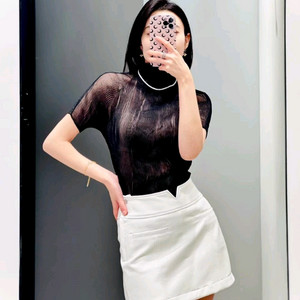 이세이미야케 쉬폰트위스트 반팔탑