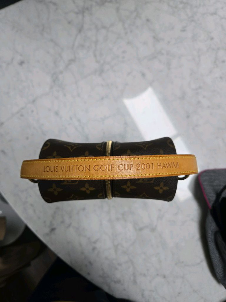 [정품] 한정판 루이비통 와인 캐리어 2병 가능--4