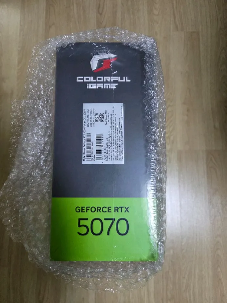 컬러풀 Colorful iGame 지포스 RTX 5070 Vulcan OC 12GB 불칸 그래픽카드 새제품 이미지