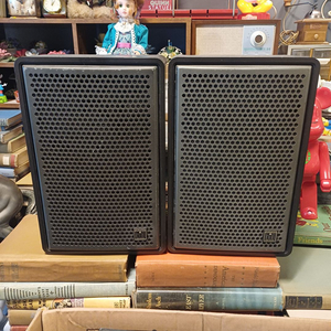 그룬딕 컴팩트박스 250a 북셀프 스피커