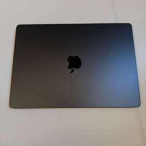 맥북 프로 14 / M3 Pro11코어 / 14코어 GPU / 1TB / 36GB / 한글 이미지