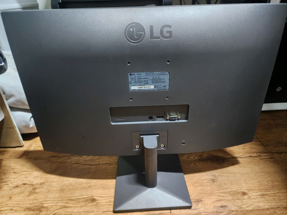 LG 사무용, 게임용 75hz 24인치 모니터 팝니다--1