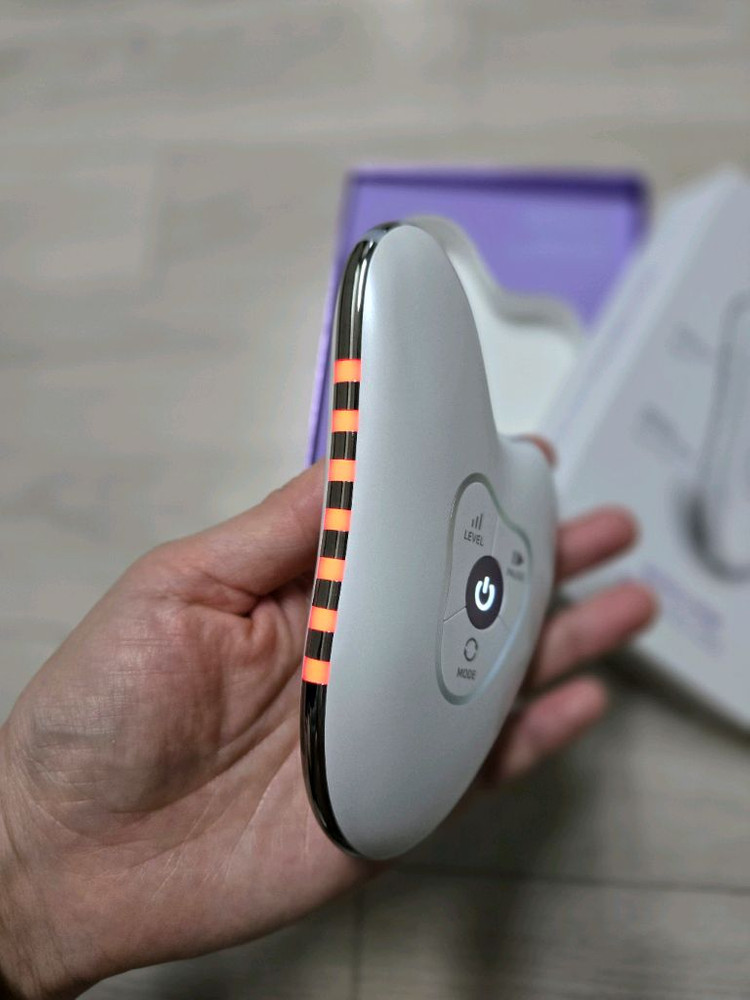 동국제약 마데카 센텔리안 화이트펄 괄사 미용기기 이미지