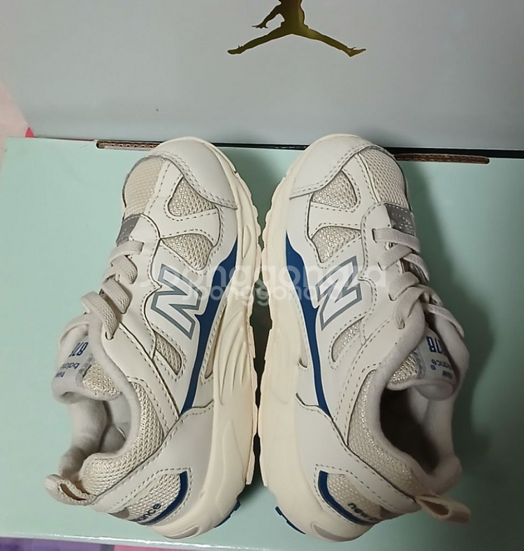 뉴발란스키즈 878 150운동화 블루 거의새거--4