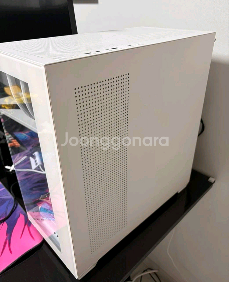 데스크탑 게이밍PC 본체 4060 / 32GB 판매해요--2