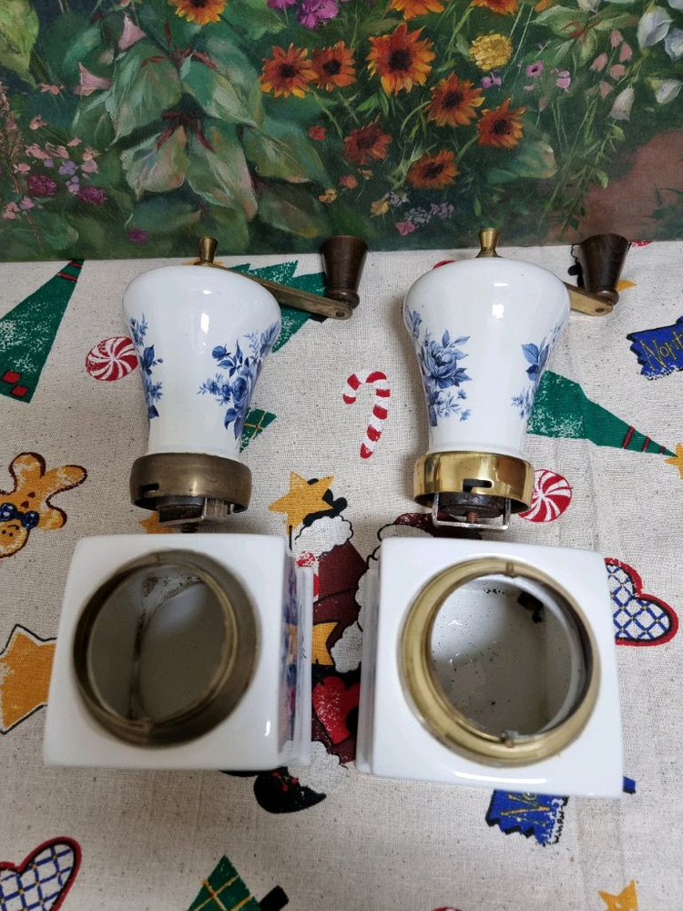 빈티지 도자기 커피그라인더 2개 세트 판매합니다 이미지