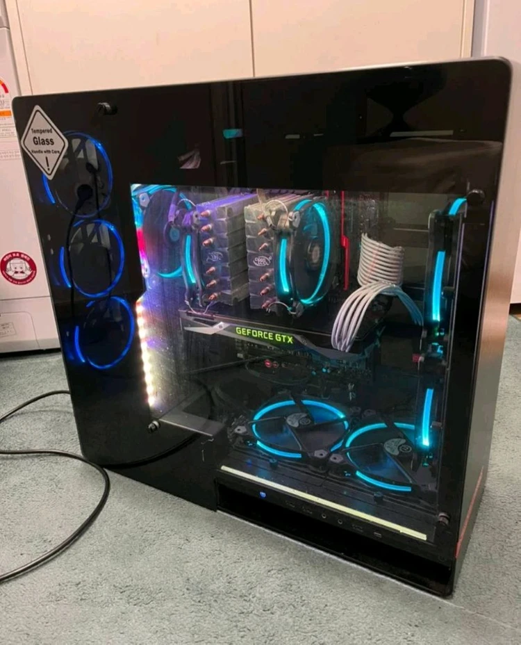 게이밍 pc 데스크탑 본체 GTX 1080 8GB / 인텔 코어i7-6700K / 32GB 판매해요 - 안심되는 중고거래