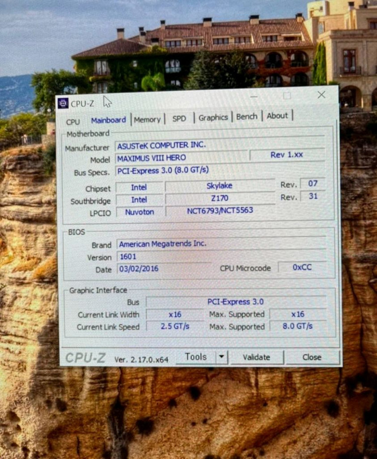 게이밍 pc 데스크탑 본체 GTX 1080 8GB / 인텔 코어i7-6700K / 32GB 판매해요--5