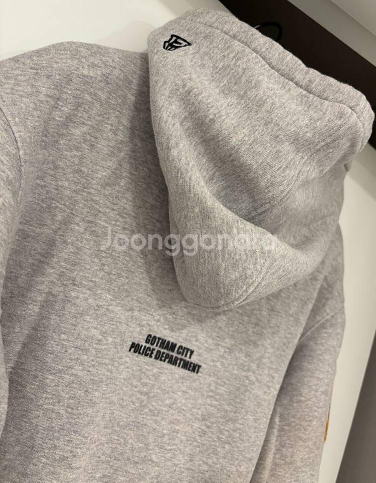 뉴에라 x GCPD 콜라보 후디 그레이 S 정품--3