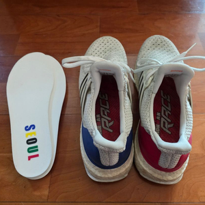 아디다스 울트라부스트 1988