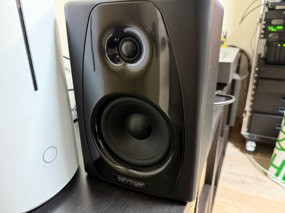 베링거 스튜디오50USB--3