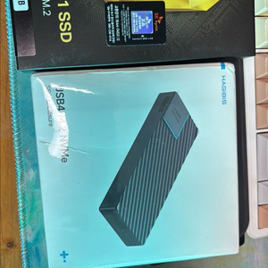 P31 2TB 미개봉 및 썬더볼트 인클로져