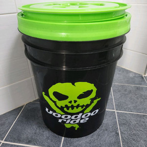 세차버킷및둘리