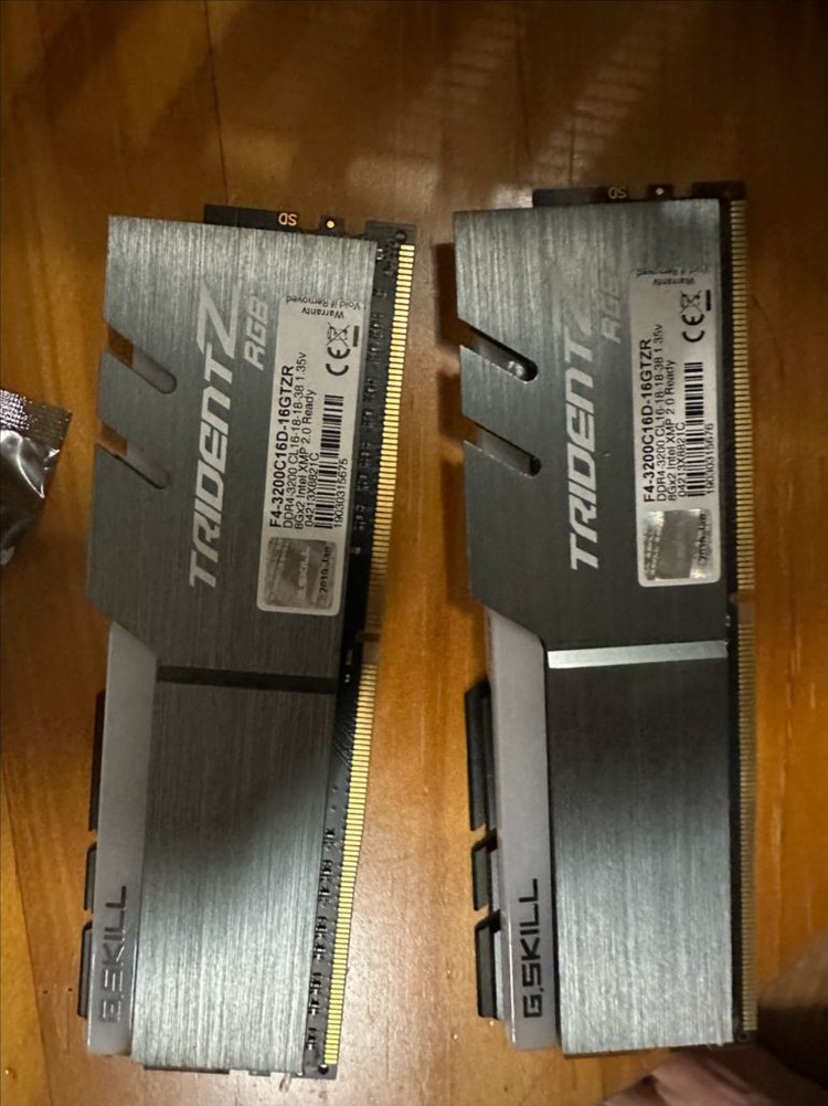 i7 8700k gtx1080 16g 게이밍 본체--5