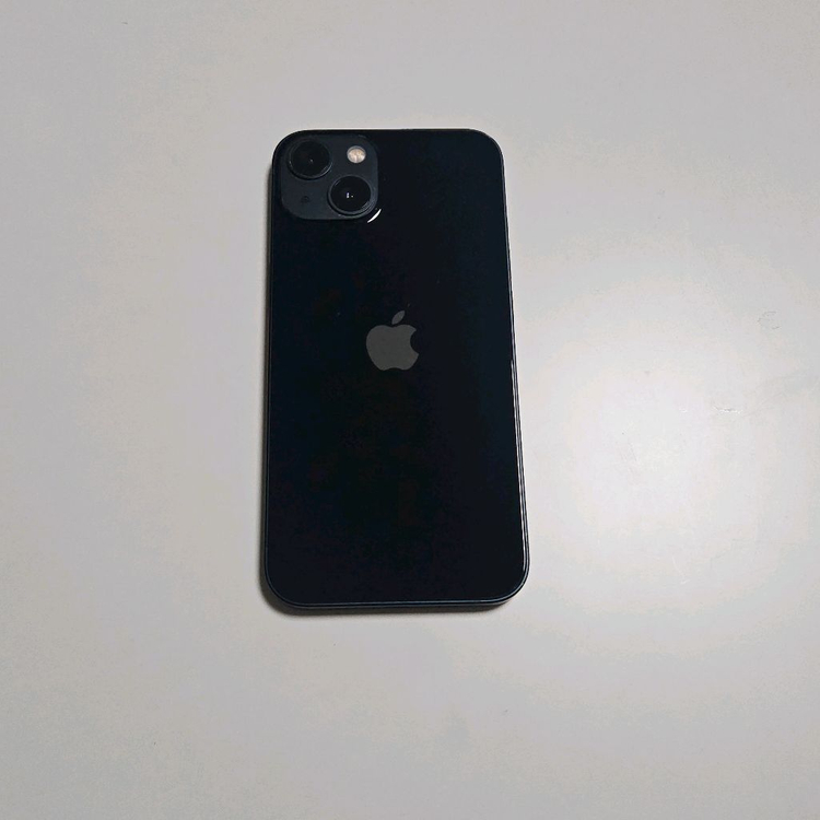 아이폰13 128GB--2