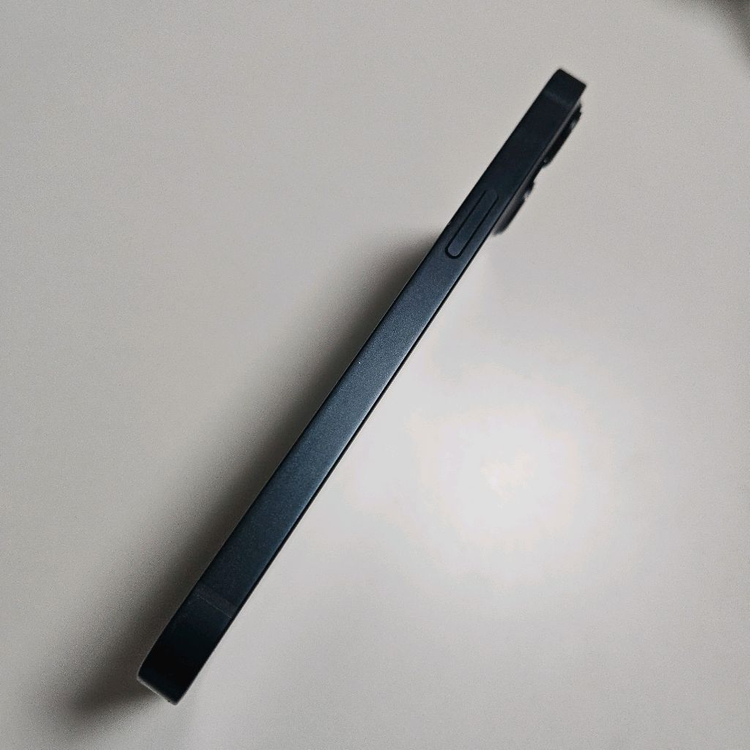 아이폰13 128GB--4