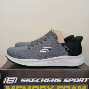 정품 스케쳐스 메모리폼 핸즈프리 운동화 새상품