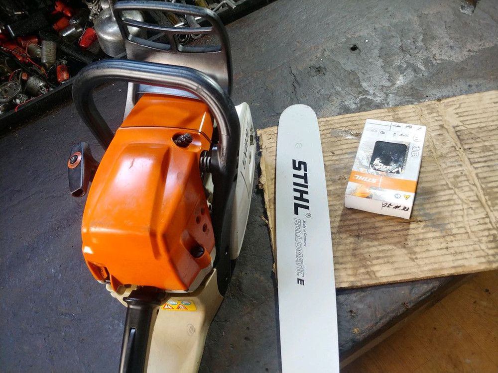 스틸엔진톱 이미지