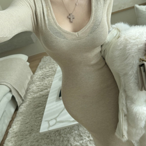 브이넥롱니트원피스 / 베이지 / 새 상품