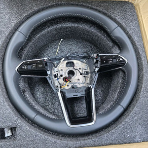 아우디 순정 핸들 a7 20년식