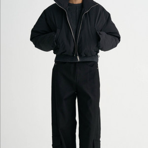 메그제이 로고 패딩