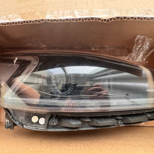 올뉴 k7 전조등 운전석 조수석 셋 팝니다 이미지