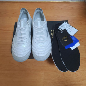 미즈노 모렐리아 네오 살라 베타 재팬 tf