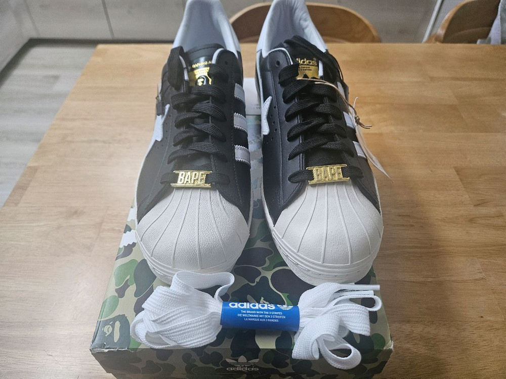 (새상품) 아디다스 x 베이프 슈퍼스타 80s 코어 블랙 오프 화이트 270사이즈 이미지