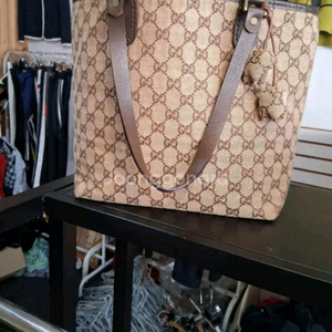 구찌 천연생가죽 토트백