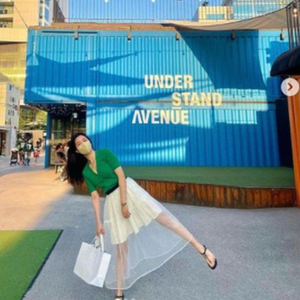 마쥬 이다인 스팽글 스커트 36사이즈 새상품 이미지