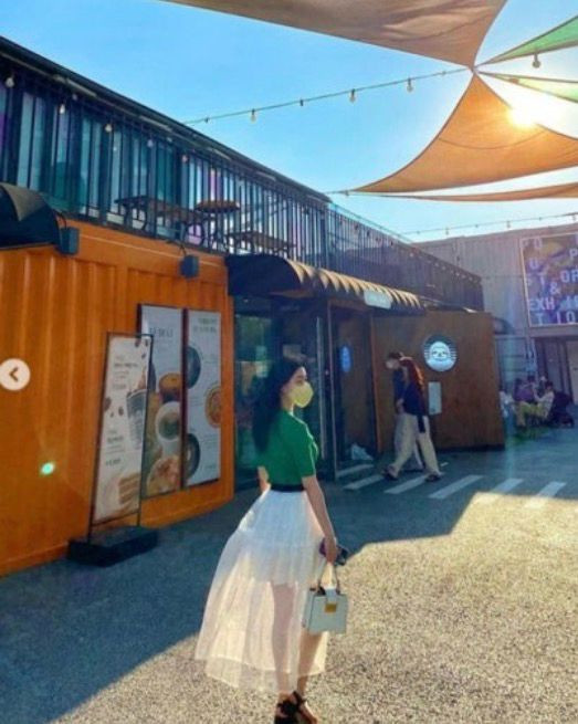 마쥬 이다인 스팽글 스커트 36사이즈 새상품 이미지