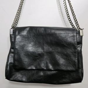 자라(ZARA) 락플랩 숄더백 ITZY 유나백