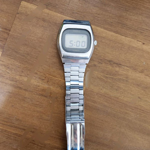 (수집.빈티지)세이코 메탈 쿼츠 디지털 시계