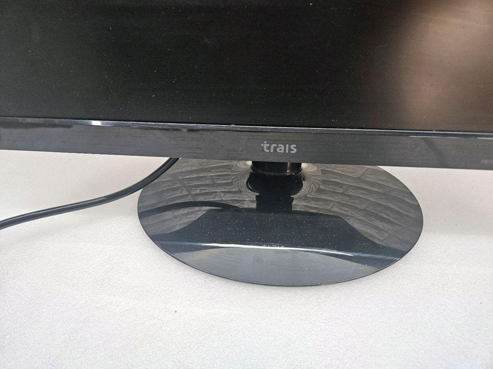 20인치 LED 모니터 입니다 이미지