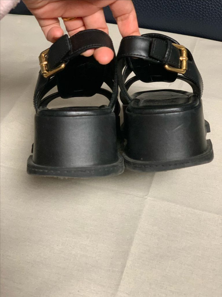 루이비통 마야 플랫폼 샌들--2