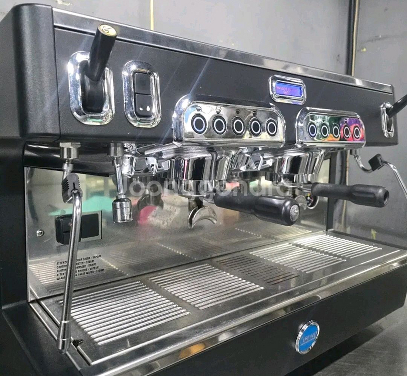 커피 머신 2그룹 까리말리 E2K 점검완료--1