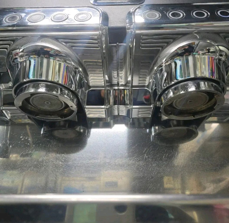 커피 머신 2그룹 까리말리 E2K 점검완료--5