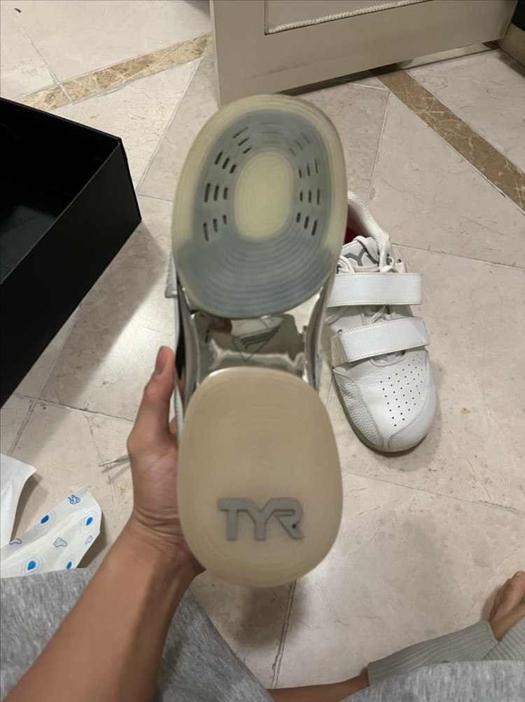 [판매]TYR 티어 포스 카본 역도화 265 이미지