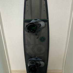 Ronix One 웨이크보드 & 바인딩 세트
