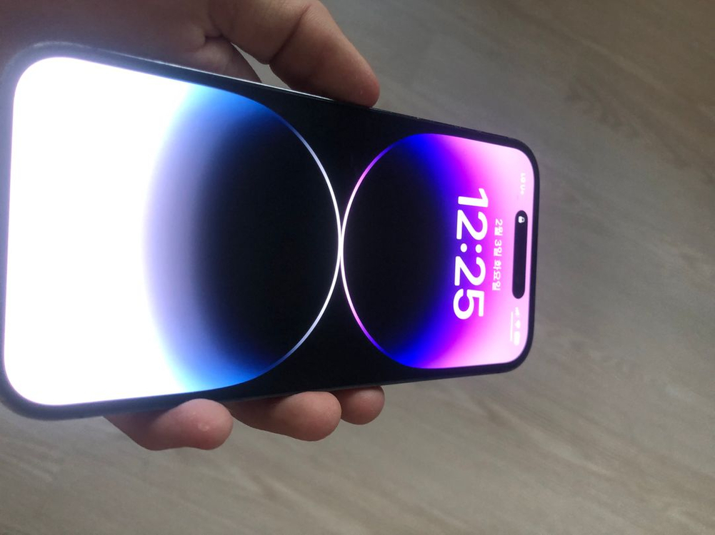 아이폰 14프로 딥퍼플 색상 128기가 판매합니다--1