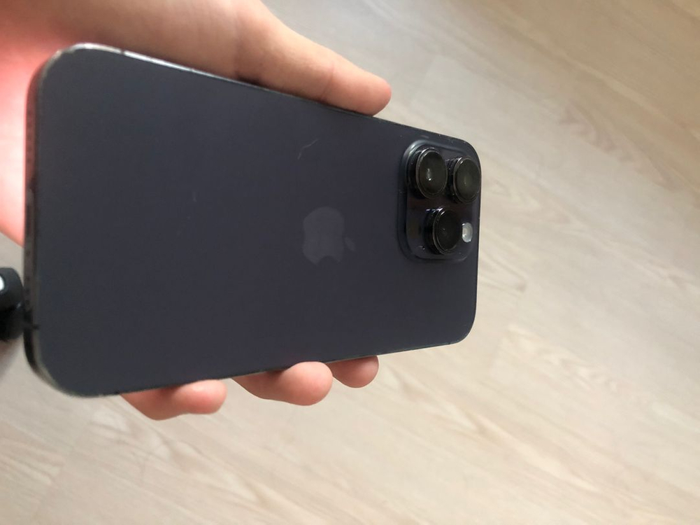 아이폰 14프로 딥퍼플 색상 128기가 판매합니다--2