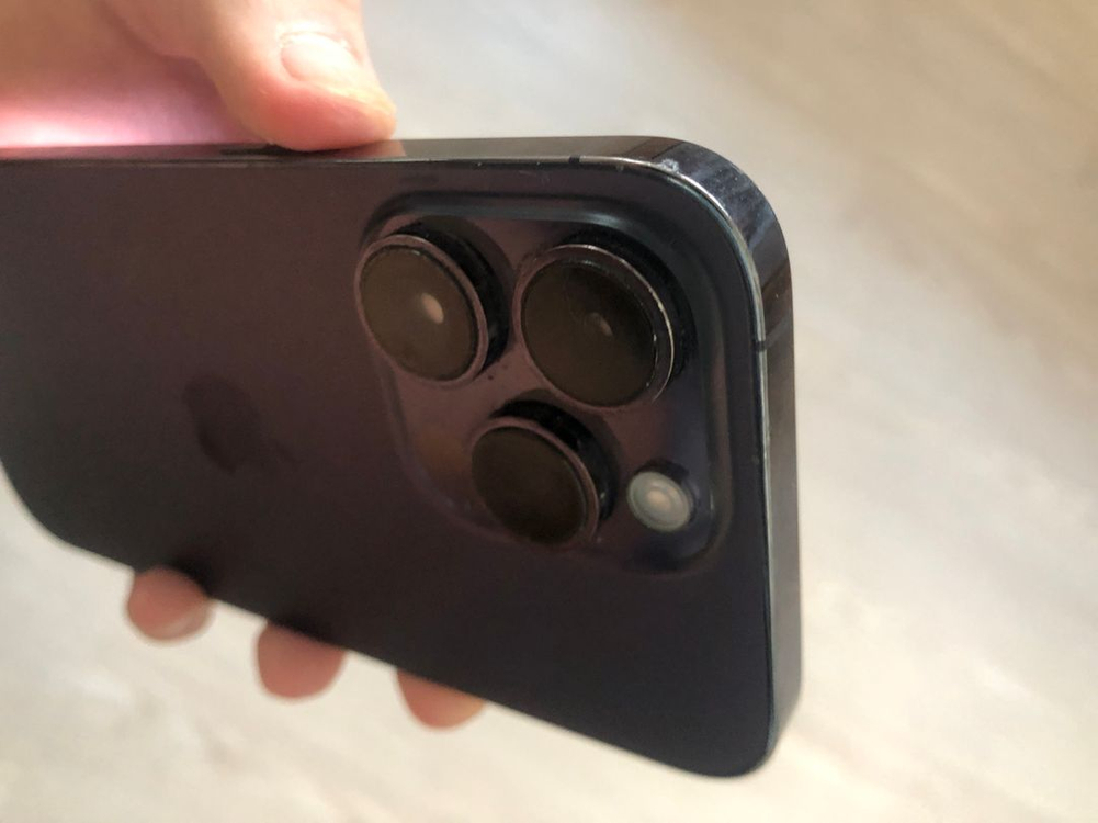 아이폰 14프로 딥퍼플 색상 128기가 판매합니다--3