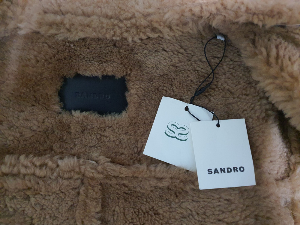 (새상품) 산드로 남성 시어링 무스탕 (사이즈M, L)--9