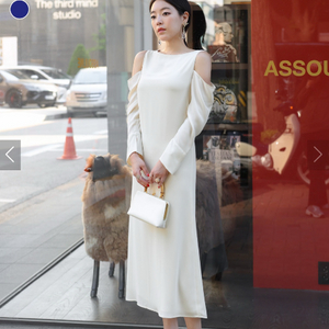 몽또또 monttotto 원피스 Drape Shoulder Dress 아이보리 s사이즈