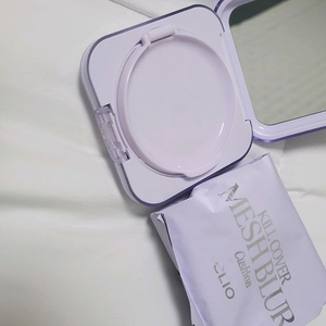 클리오 쿠션 팝니다.