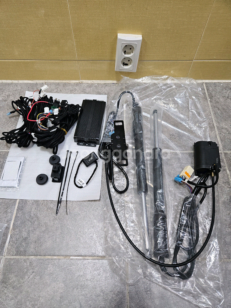 Audi A5 Sportback 전동 트렁크 AS-S1861 새제품--1