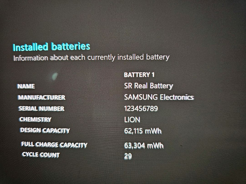 갤럭시북 5 프로 루나레이크 226V 14인치 (단순개봉급)--3